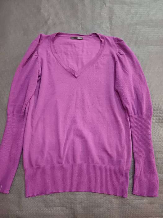 Ladies Top (Size M)