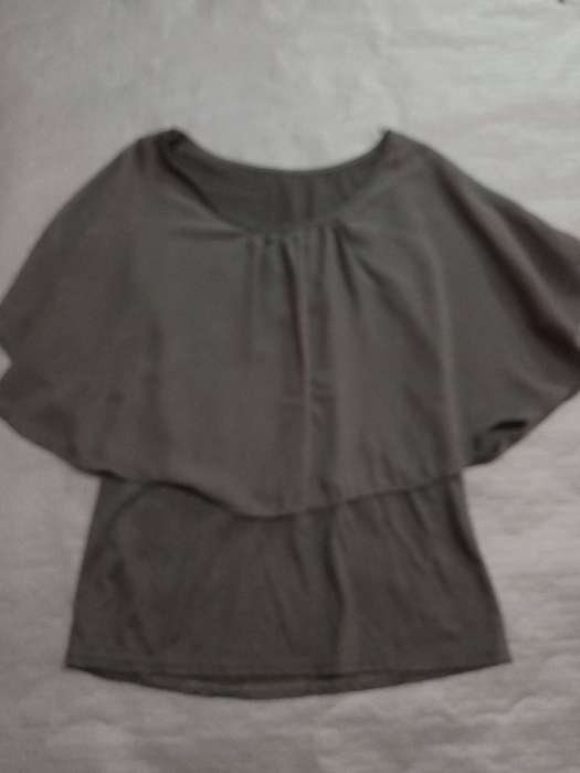 Ladies Top (Size S)