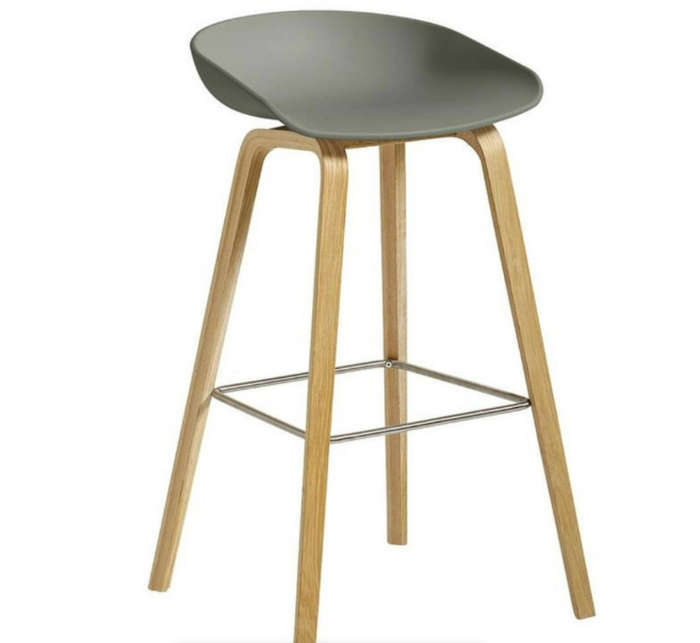 Zimbali - Kitchen and Barstool with oak legs