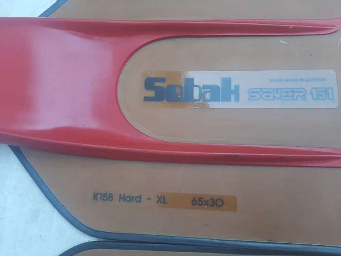Diving fins