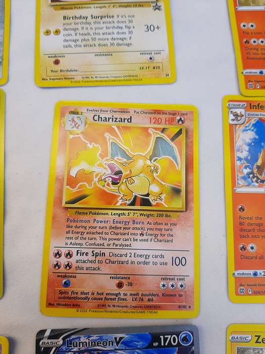Pokemon basic cards & tazos