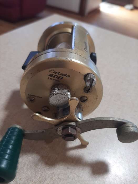 Shimano catala 400 fishing reel