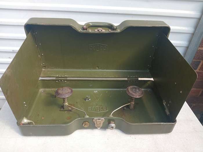 Cadac camping stove