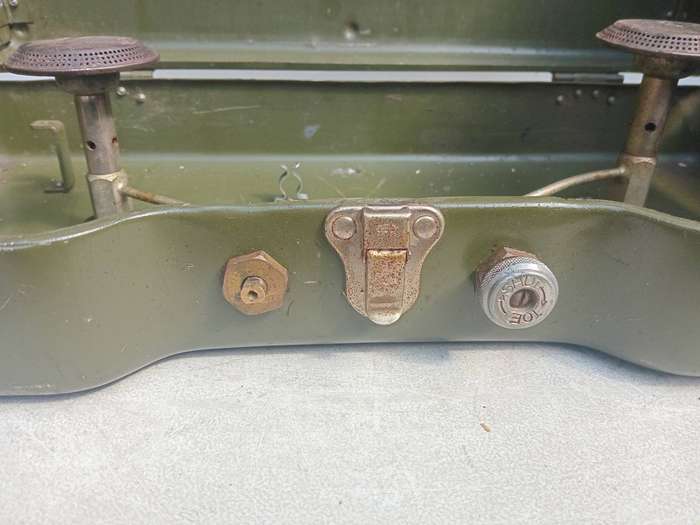 Cadac camping stove