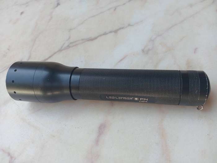 Led lenser torch