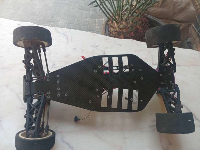 Rc battery operated car