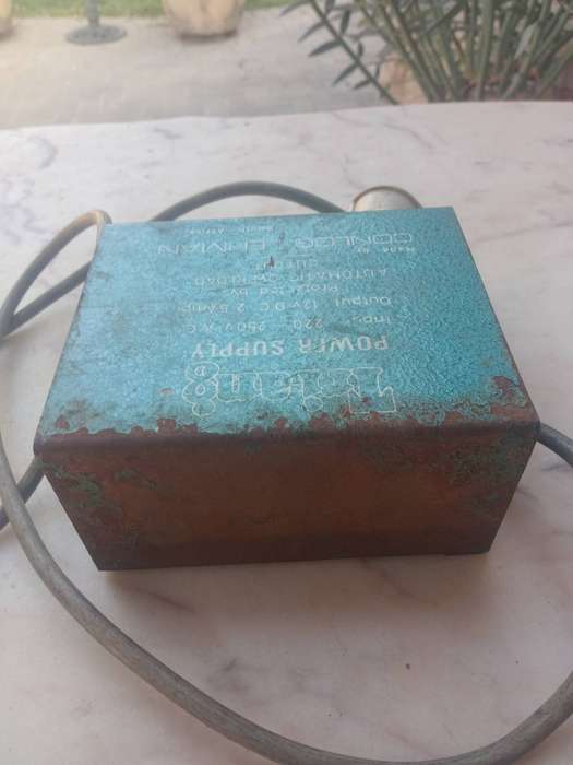 Tri-ang power supply