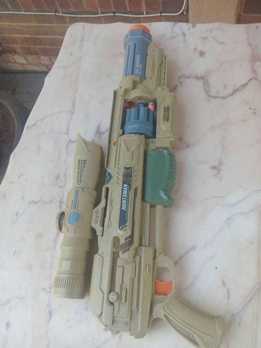 Big boomer toy dart gun