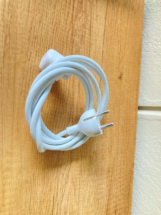 Genuine Apple MacBook Power Cord (European Standard) - Used, Tested & Working