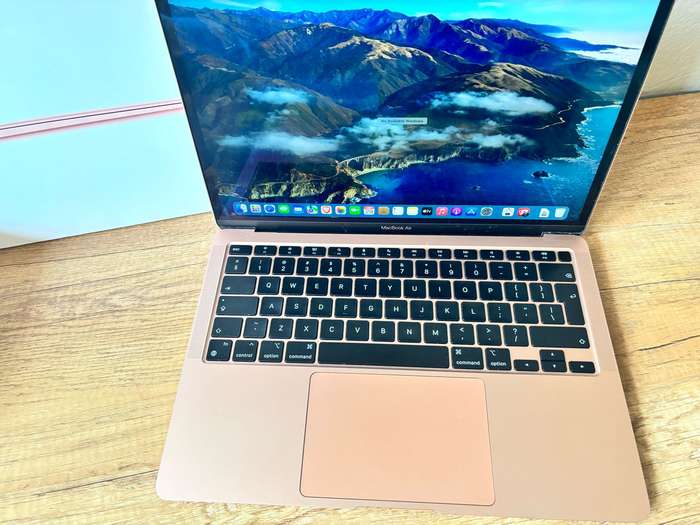 2020 Apple Macbook Air M1 Chip 8GB RAM unified Memory 256GB SSD Storage Rose gold