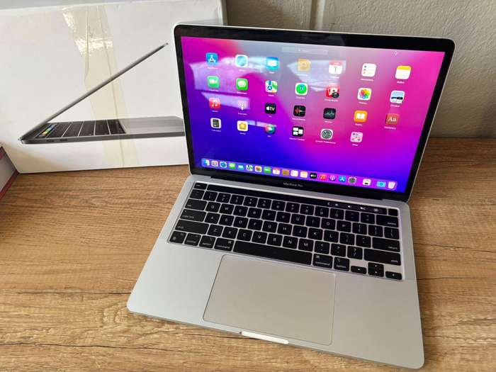 Apple MacBook Pro 13-inch (2020)  M1 Chip | 8GB RAM | 256GB SSD | Like New