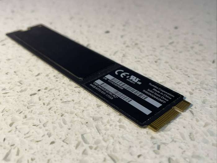Genuine Apple 64GB SSD  THNSNS064GMFP  Compatible with MacBook Air 11" & 13" (Mid 2012)