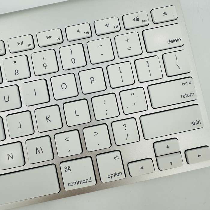 Original Apple Magic Keyboard A1314  Bluetooth Wireless | OEM Genuine | Tested
