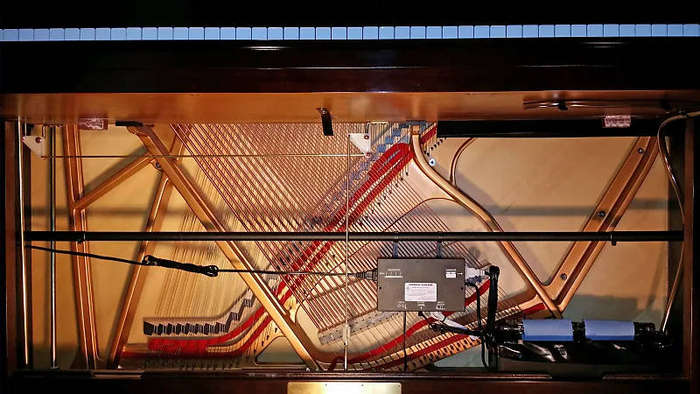  Dampp-Chaser H-5 Humidistat with RODE  Vertical Piano Humidifier Control System