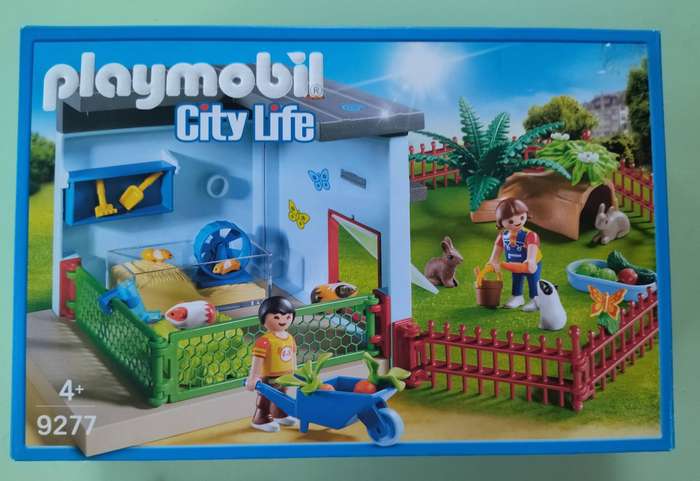 Vintage Playmobil City Life Animal Boarding (9277) - Retired set