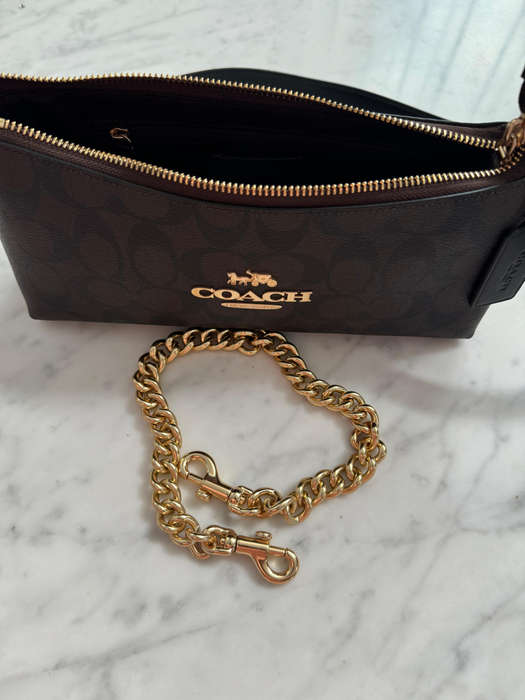 COACH CROSSBODY (BRAND NEW)