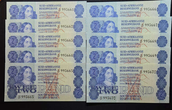 R2 - De Jongh (Unc) 4th issue in sequence!