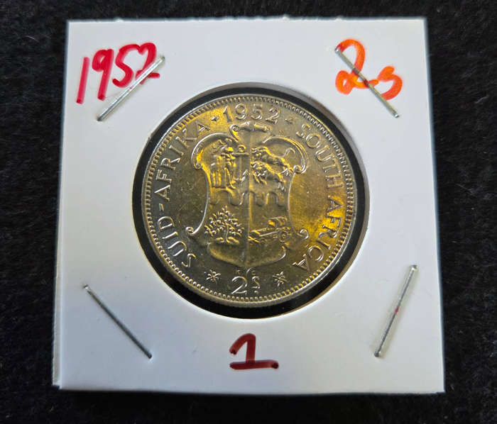 2 Shilling - 1952 (1 of 2)