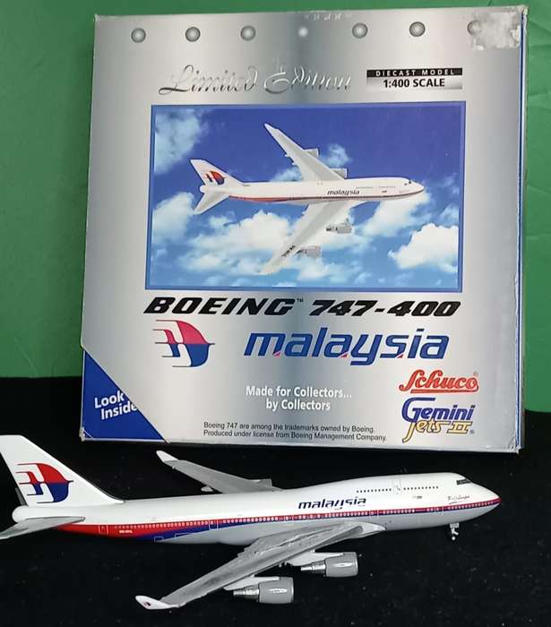 Malaysia Airlines B747-400 9M-MHL Gemini JetsII 3557449 1,400