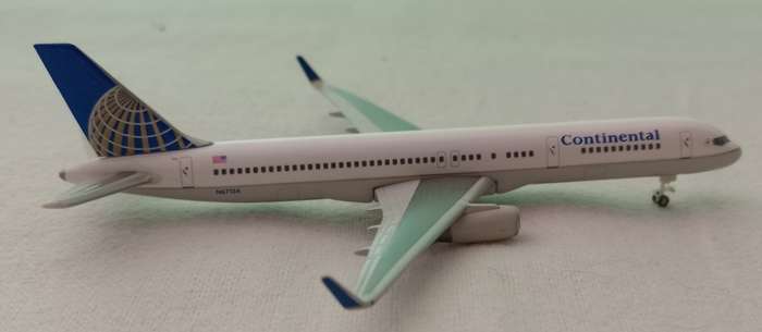Herpa Wings, Continental, Boeing 757-200, 1,500 Scale, Reg. N67134