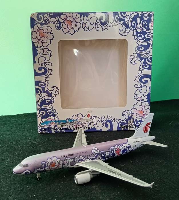Airbus A320-214 Air China Purple Peony B-2376 JC Wings 1:200 JC2023 ** RARE **