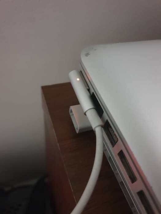 Macbook Pro 17 inch A1297