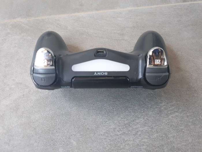 PS4 controller Dualshock 4
