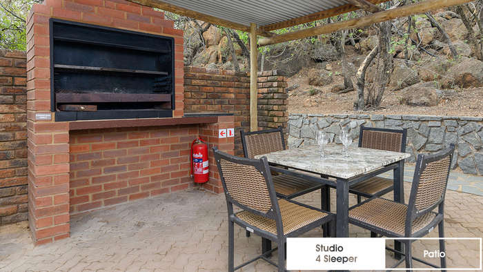 Various Midweeks @ Dikhololo Studio 4 sleeper ( 2 adult 2 children under 12 )