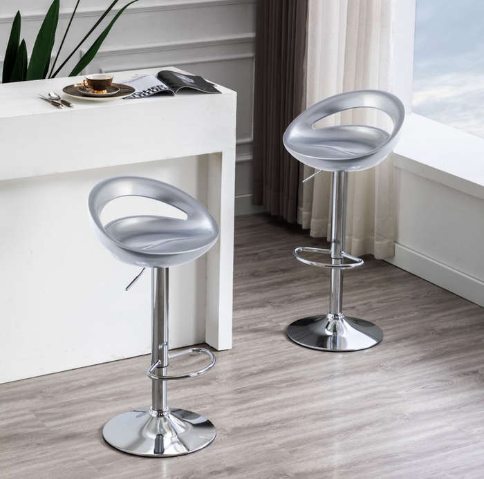 Bar Stools / Kitchen Counter Breakfast Chairs  2 Pack - Silver