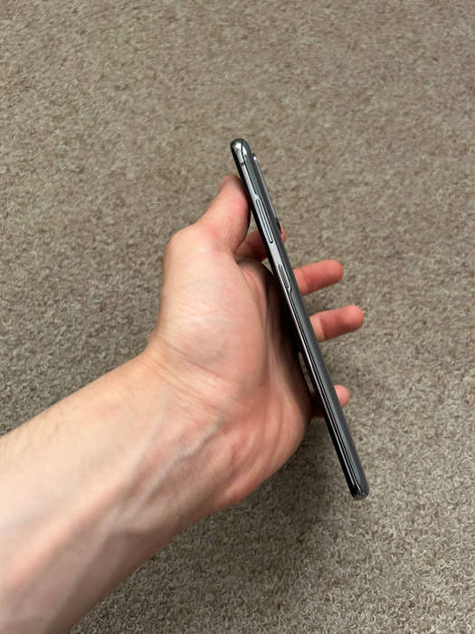 Samsung S20 Plus 5G 128gb 12gb ram Dual sim