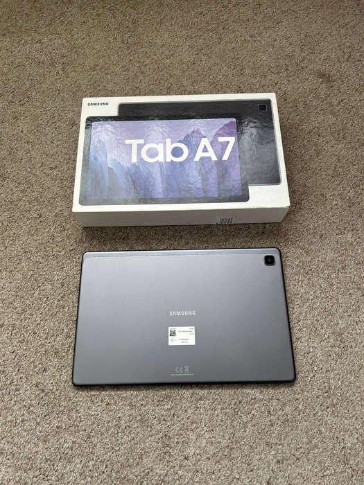 Samsung Galaxy Tab A7 10.4inch 32GB WiFi excellent condition with box