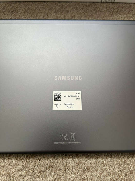 Samsung Galaxy Tab A7 10.4inch 32GB WiFi excellent condition with box