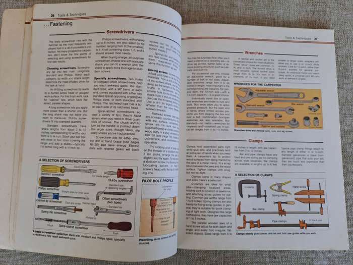 Basic Carpentry Illustrated - A Sunset Book
