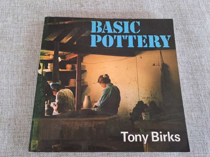 Basic Pottery - Tony Birks