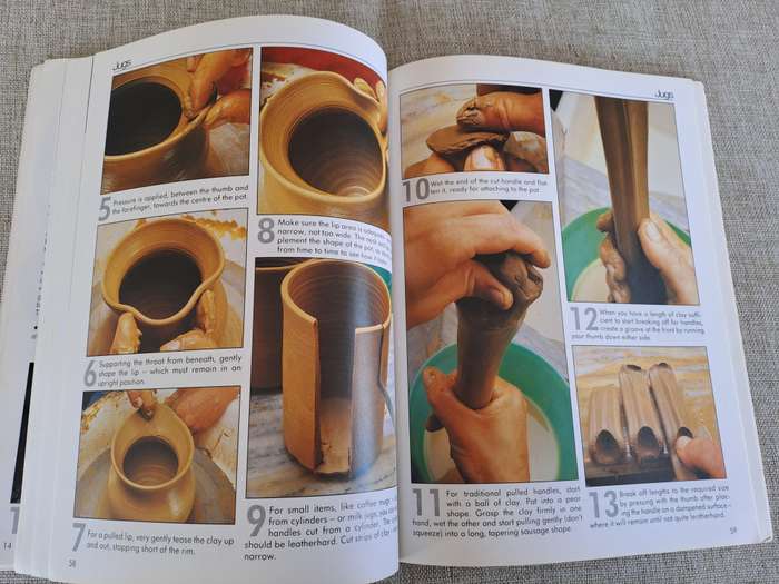 Step By Step Pottery - Angela Wallace and Angelique Kirk