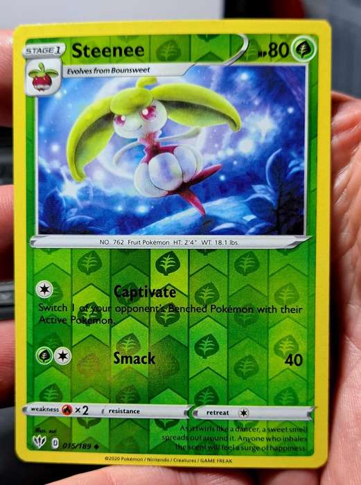 Pokemon Trading Cards - Steenee - 015/189 - Reverse Holo Sword & Shield: Darkness Ablaze - NM