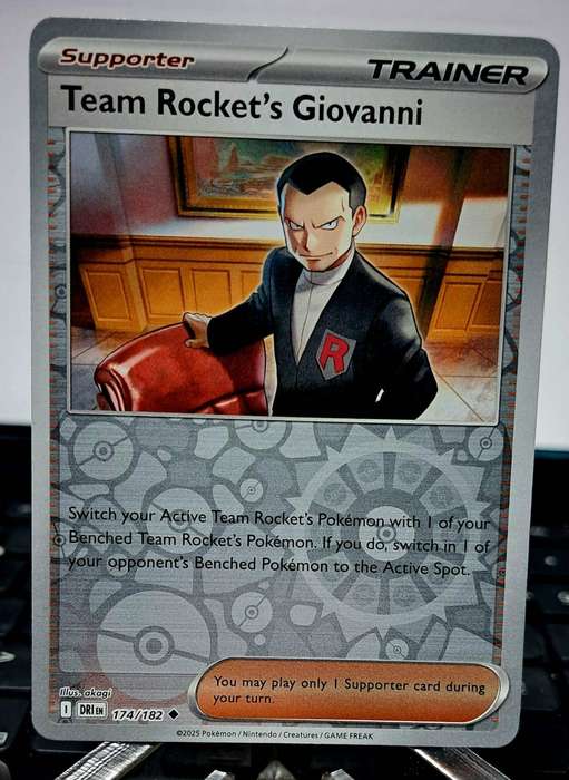 Pokemon Trading Cards - Team Rocket's Giovanni [Reverse Holo] #174 - Destined Rivals - NM
