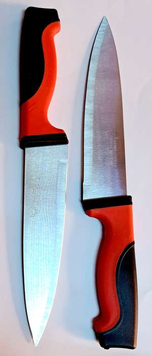 Kitchen Knife Combo 2 Knives for one bid. "New"A"