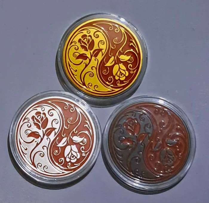 Flower Tuiji Begua Commemorative Coins 3 Coins in set.New in Capsule.