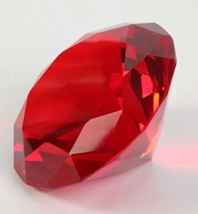 6cm Large Crystal Rhinestone Diamond  "Red" Lovely, Excellent,in Box. Crystal "123- Grams".