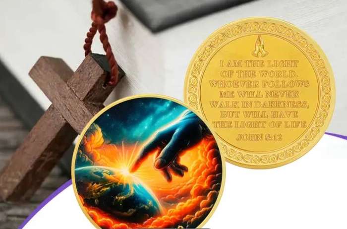 Pointing to Earth Special Religious Commemorative Coin "Special Coin" New in Capsule." John 8:12 "