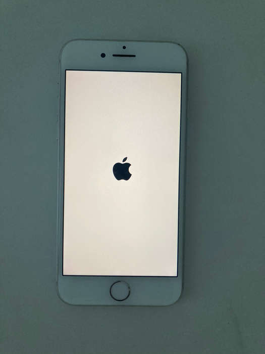 iPhone 8