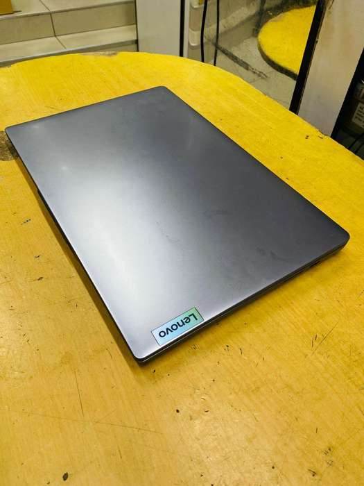Lenovo Ideapad Slim 3 | Intel 12th Gen i5, 8GB Ram, 512GB SSD, FHD