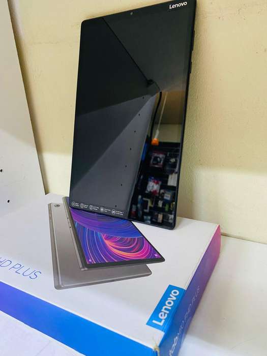 Lenovo Tab M10 FHD Plus TB-X606X 10.3-inch MediaTek Helio P22T 4GB RAM 64GB eMCP4x Android 9 Tablet
