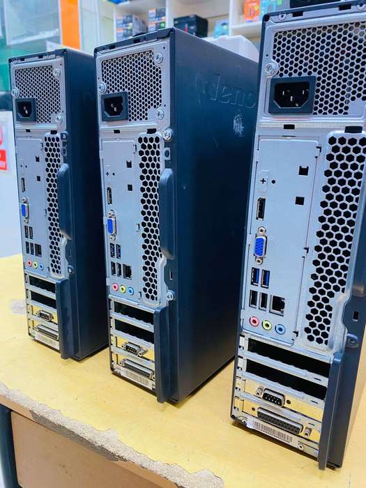 Lenovo Thinkcentre E73 SFF - i5 4460S - 8GB DDR3 - 500GB HDD - Win10Pro