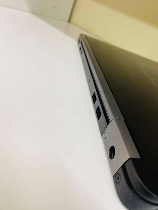 Dell Latitude E7470 - Intel Core i5, 6th Gen, 16GB Ram , 256GB SSD