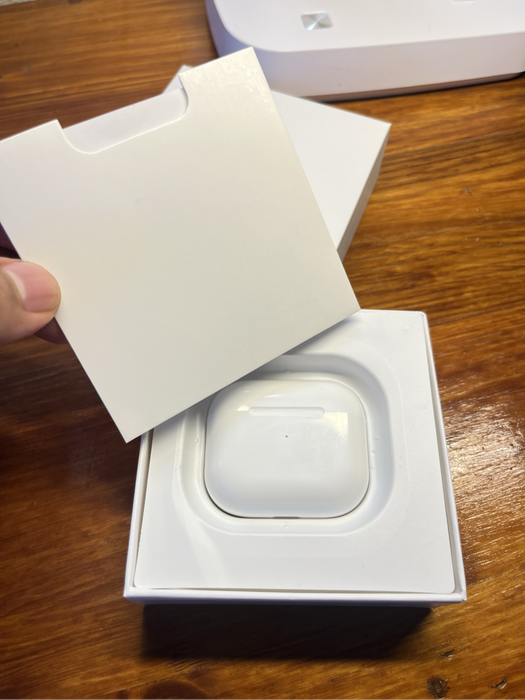 AirPod Generation 3