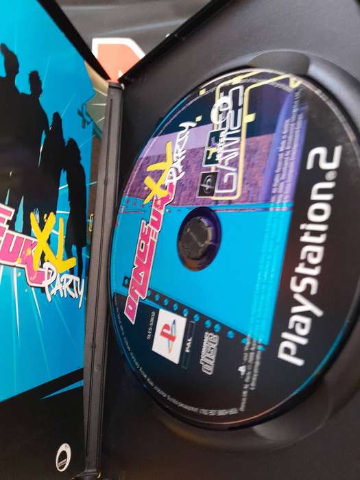 PS2 (Playstation 2) Dance Bundle - Mat and Dance UK XL Party Game (Tested and working)