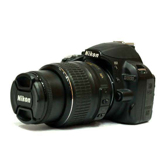 NIKON D3100 14.2MP DSLR CAMERA