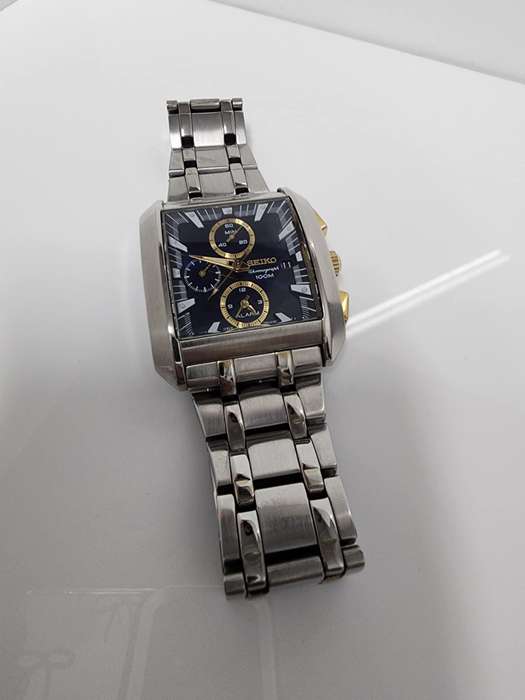 Seiko Chronograph 100m Watch preowned